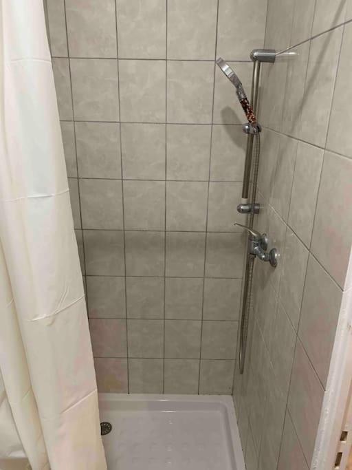 Chez Maryline-Joli T2 Spacieux Villeurbanne Dış mekan fotoğraf